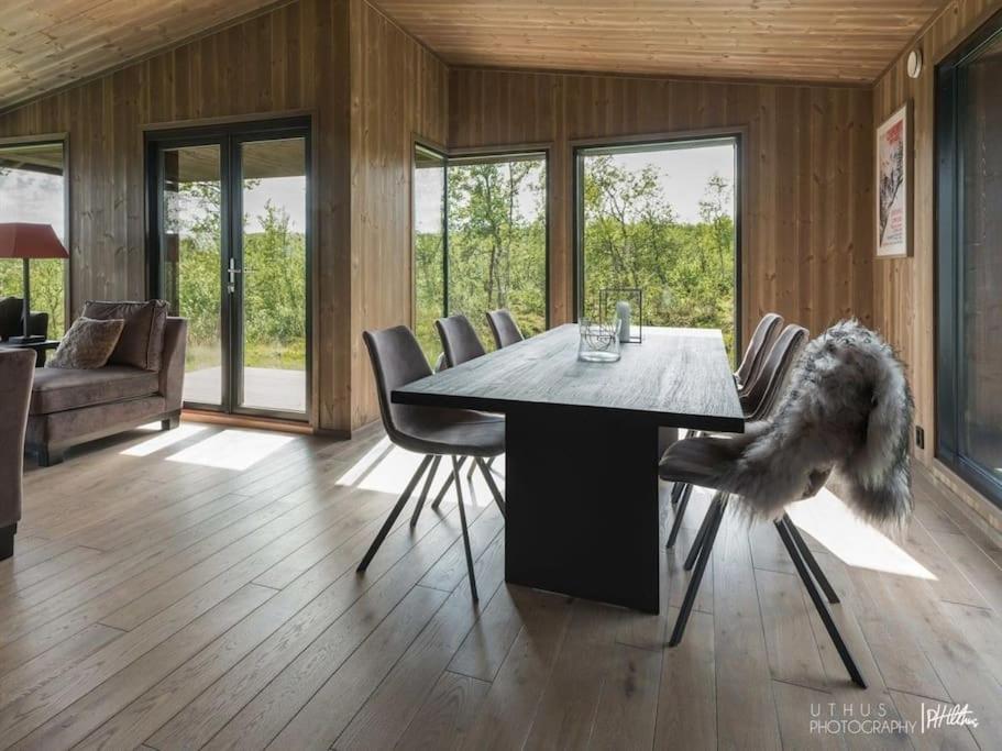 Holiday home Nydelig Og Moderne Pa Kikut - 6 Senger, 4 Soverom Og Jacuzzi