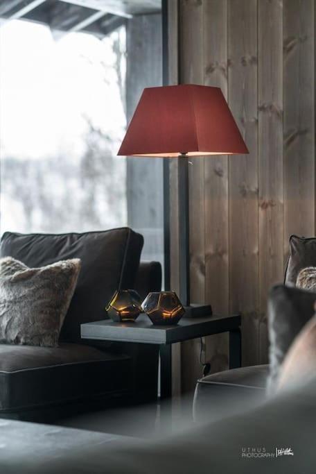 Hébergement de vacances Nydelig Og Moderne Pa Kikut - 6 Senger, 4 Soverom Og Jacuzzi
